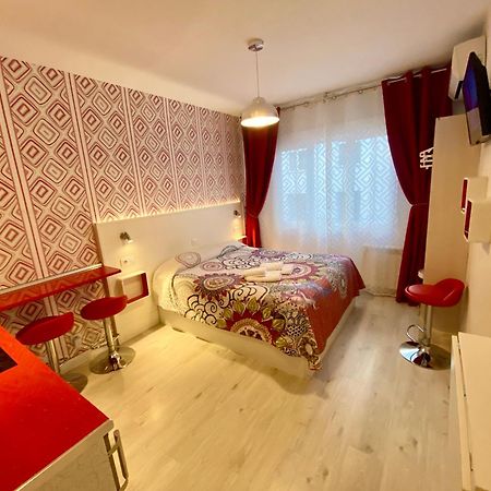 Muchomadrid Apartments Bagian luar foto